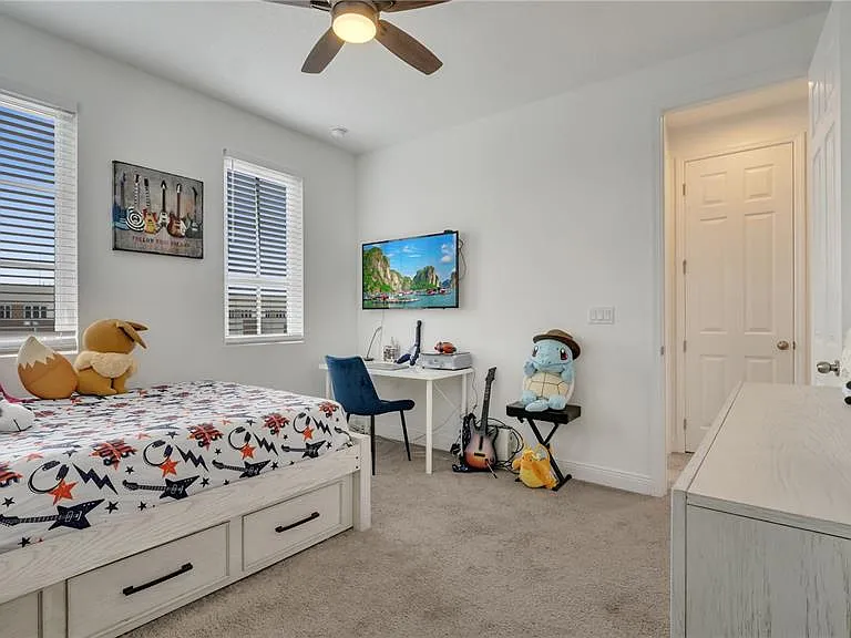 2069 Celebration Blvd — Photo 54