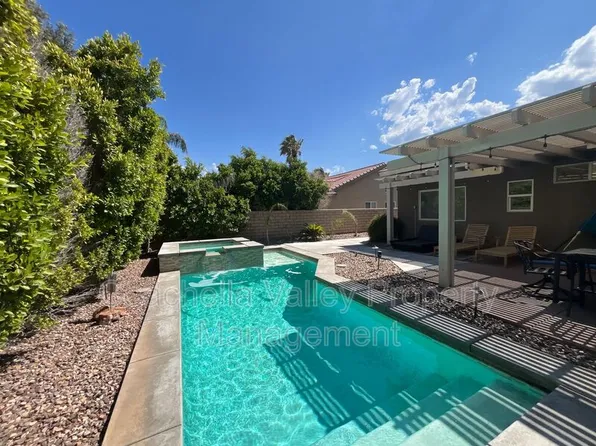 2162 Shannon Way, Palm Springs, CA 92262