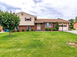 4610 Biltmore Dr NW, Roanoke, VA 24017