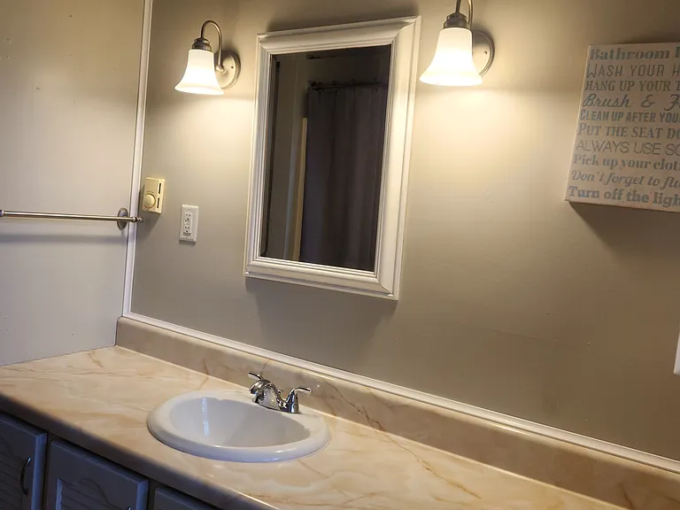 Another view of bathroom