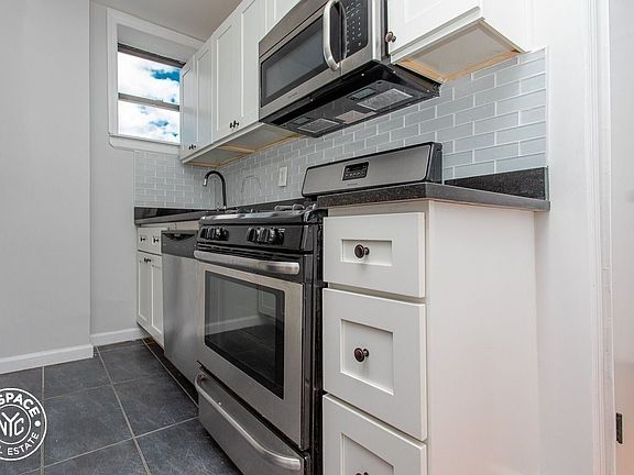 2nd image of 1186 Putnam Ave APT 2B