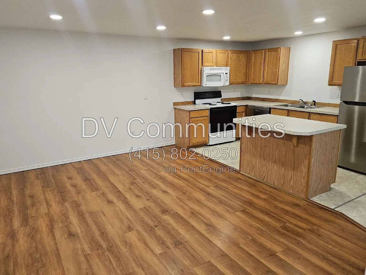 2 bed, 2.5 bath, 1091 sqft, $1,795 — Photo 1