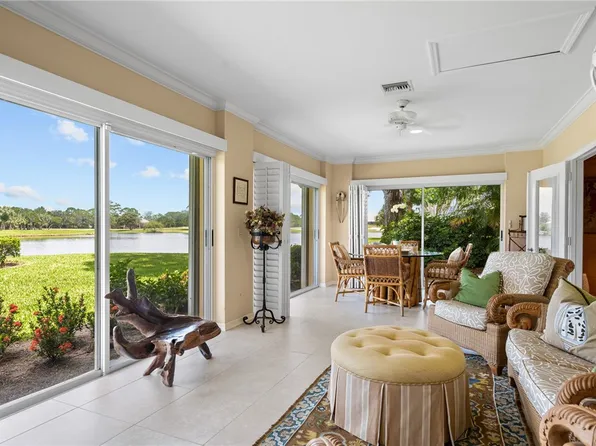 5827 Magnolia Ln, Vero Beach, FL 32967