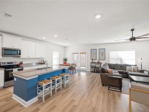 5th image of 1729 Franchir Ave