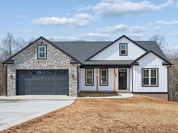 2nd image of 2565 Five Forks Rd