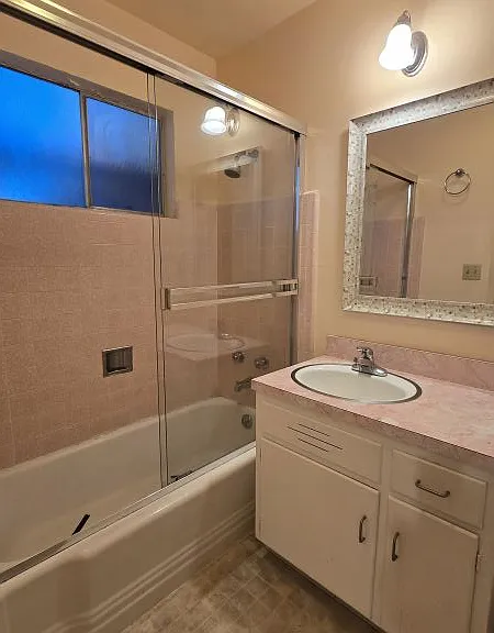 320 Center St #2 — Photo 7