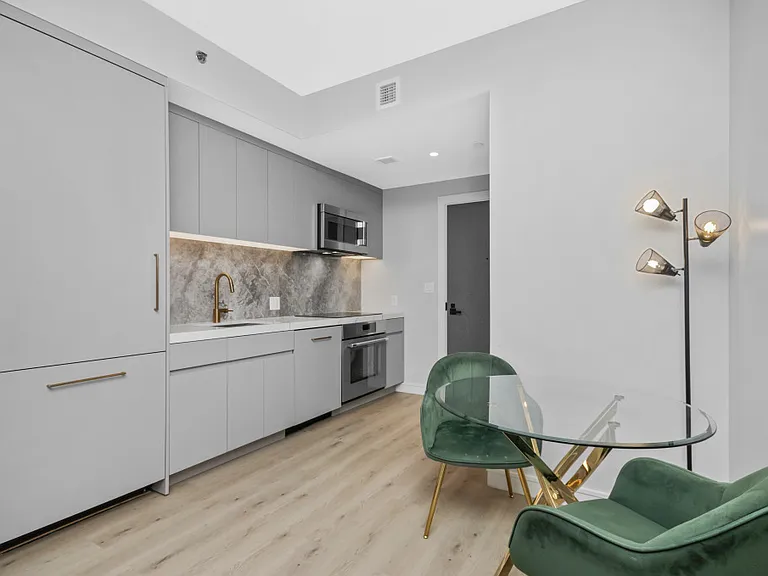 55 Lagrange St #202 — Photo 9
