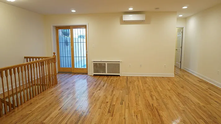 Rented by Alexander Hidalgo, Inc. | media 61