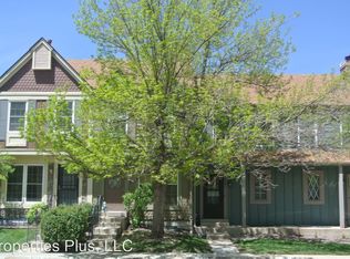 8021 S Columbine Ct, Centennial, CO 80122