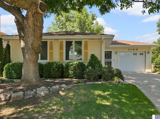 1140 High Plains Rd, Lincoln, NE 68512