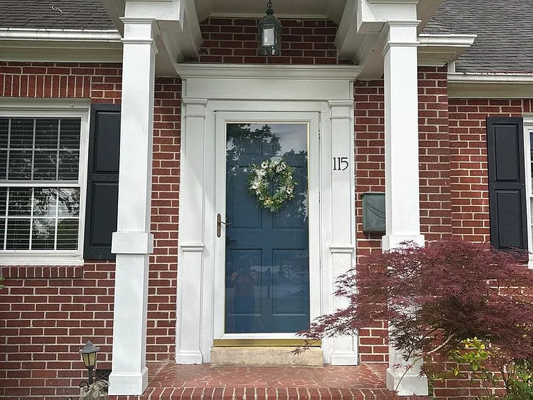 115 Jean Cir — Photo 5