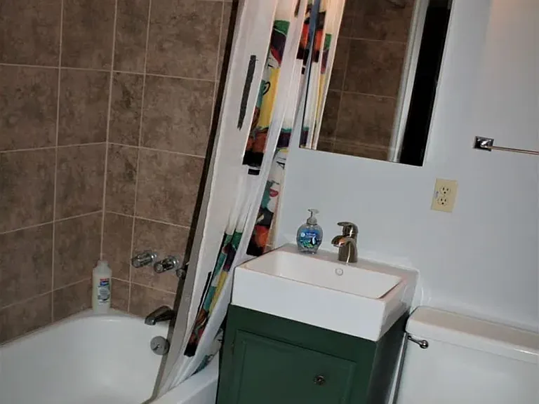 510 Drunk Horse Ln — Photo 10