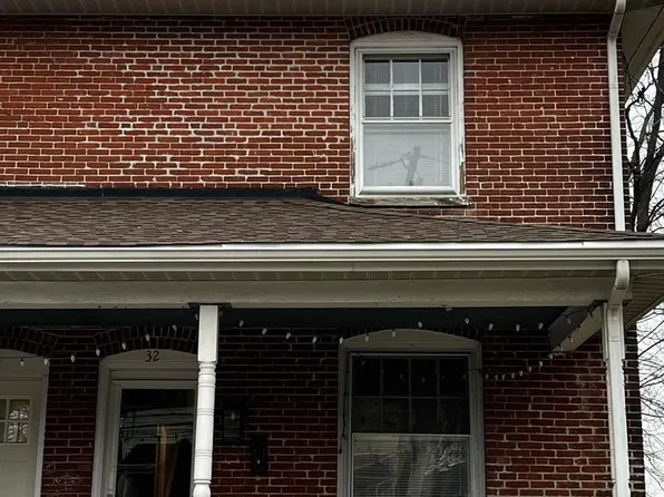 32 Church St, Willow Grove, PA 19090