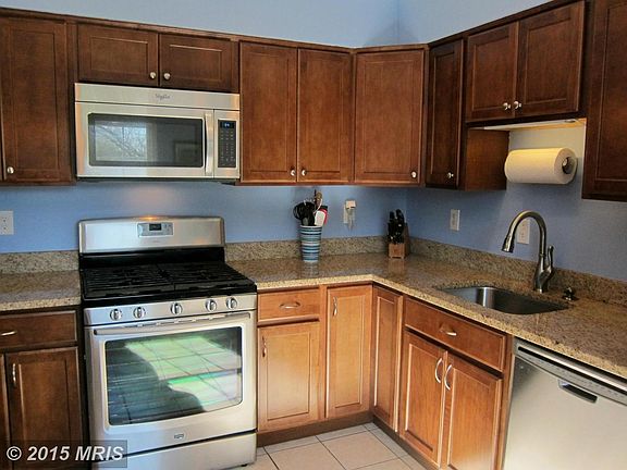 4th image of 7603 Moccasin Ln