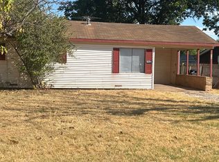 909 Falls Dr, Wichita Falls, TX 76306