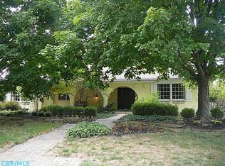 1980 Lytham Rd, Columbus, OH 43220