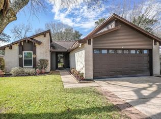 505 Magnolia Bnd, League City, TX 77573
