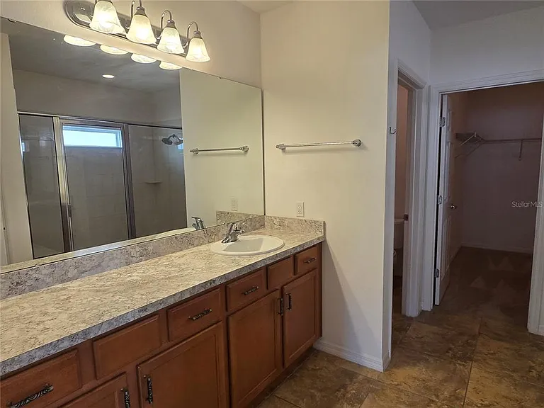 2476 Addison Creek Dr — Photo 18