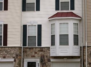 6961 Cromarty Dr, Alexandria, VA 22315