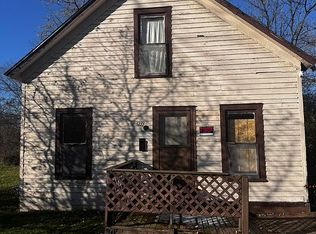 3233 Grant St, Saginaw, MI 48601