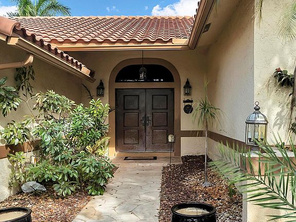 4th image of 12121 NW 2nd Drive