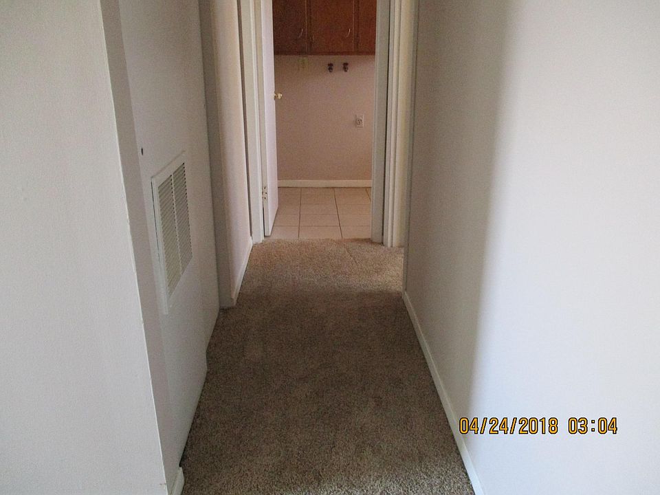 2nd image of 2908 W 43rd Ter APT A