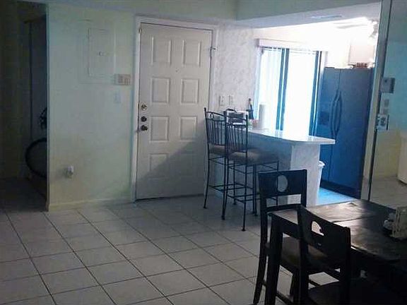 3rd image of 20210 NE 3rd Ct APT 7