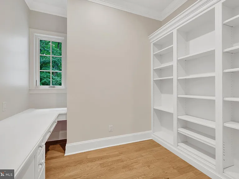 6707 Wemberly Way — Photo 28