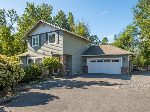 2111 SW Ford St, Grants Pass, OR 97526