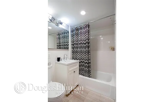 Sold by Douglas Elliman | media 19