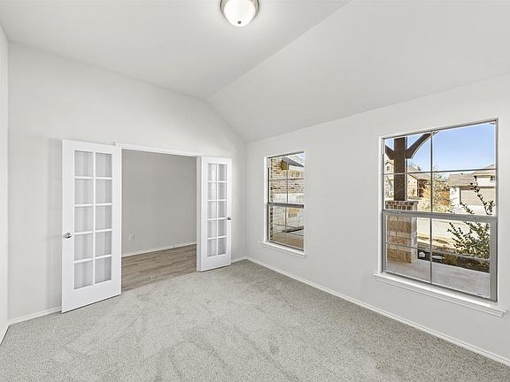 3rd image of 745 Long Iron Dr