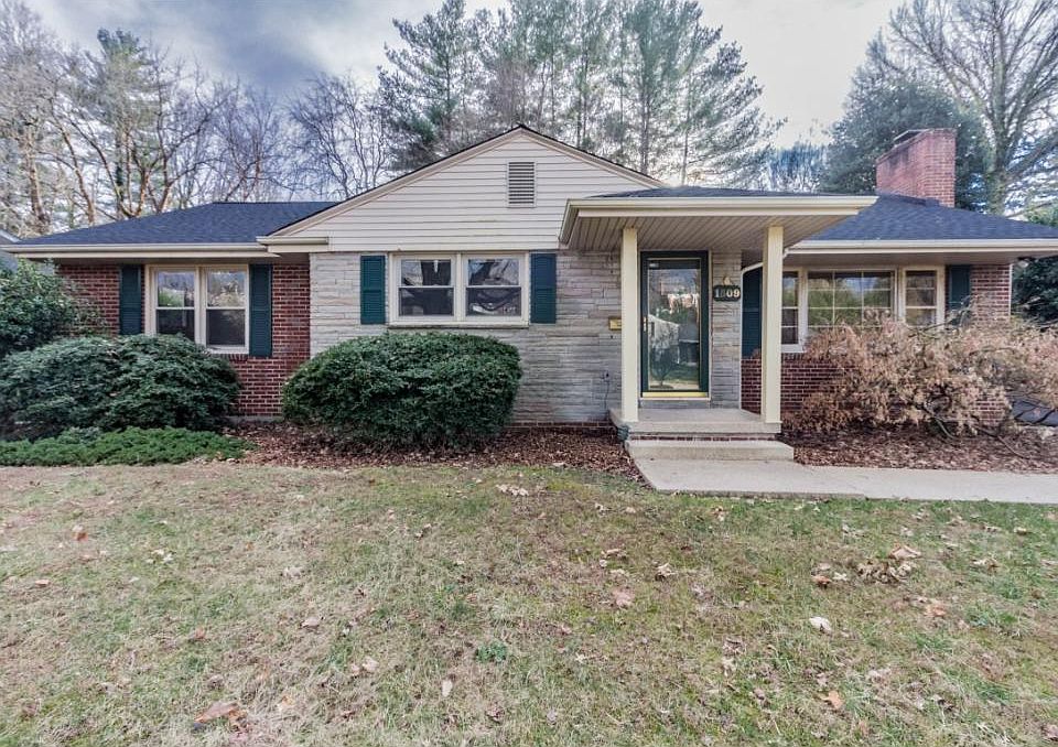 1st image of 1509 Dobyns Dr