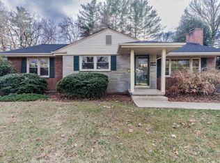 1509 Dobyns Dr, Kingsport, TN 37664