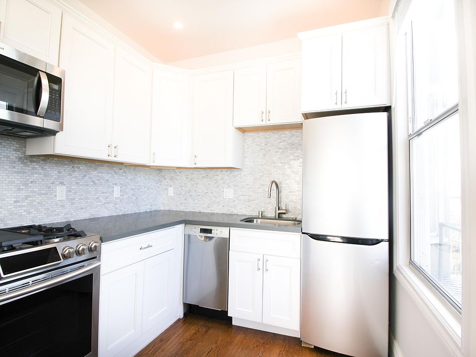 1st image of 1485 Clay St #10