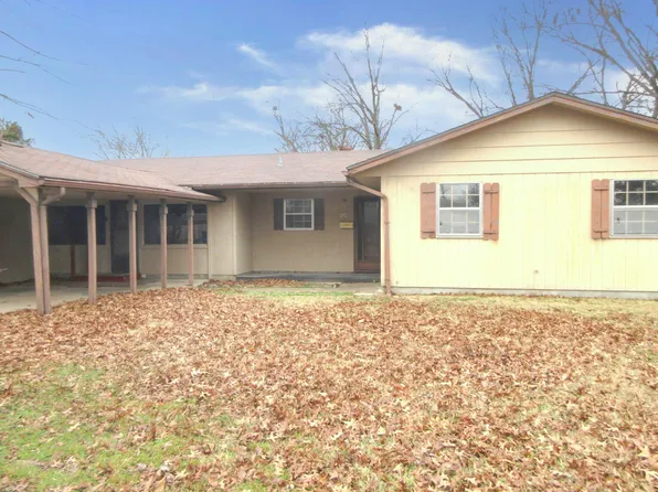 408 20th Ave NW, Miami, OK 74354