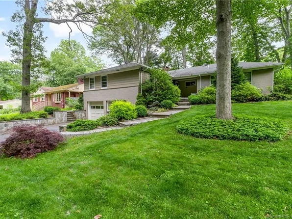 86 Conrad Drive, New Haven, CT 06515