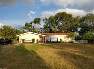 1087 Brevity Ln, Fort Myers, FL 33919