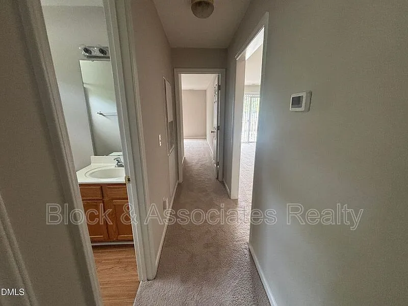 1950 Trailwood Heights Ln — Photo 4