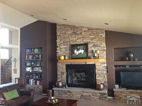 3rd image of 55 Tierra Casa Dr