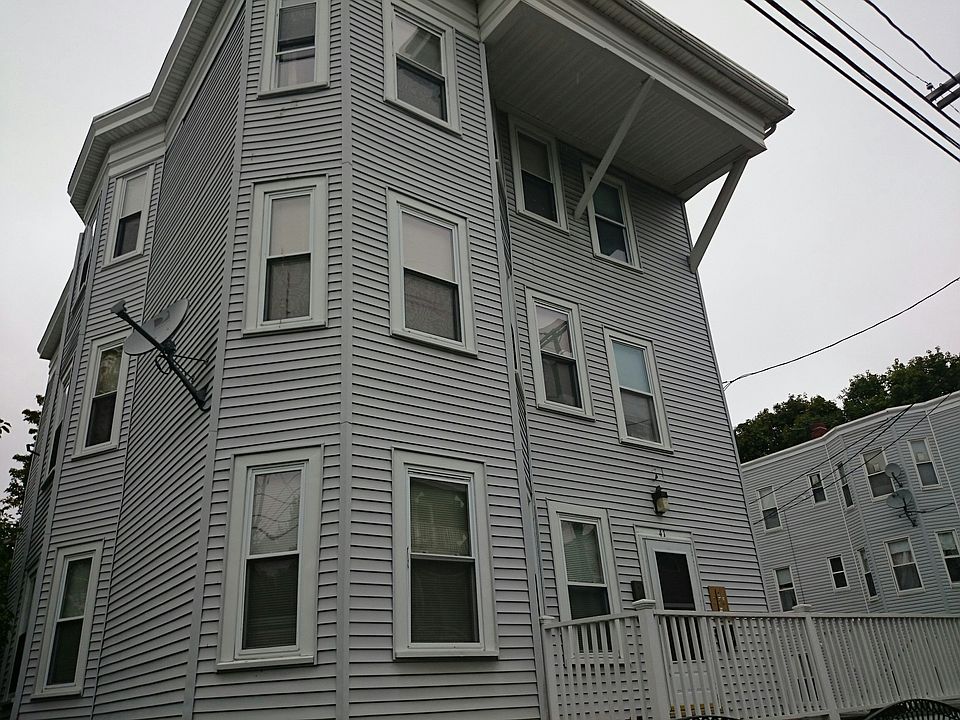 2nd image of 41 Wildwood St