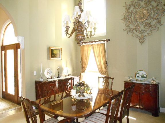 5th image of 6206 Mara Brooke Ln