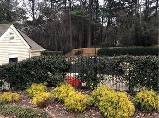 3987 Wolcott Cir, Doraville, GA 30340