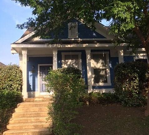 2nd image of 1224 Stratford Dr