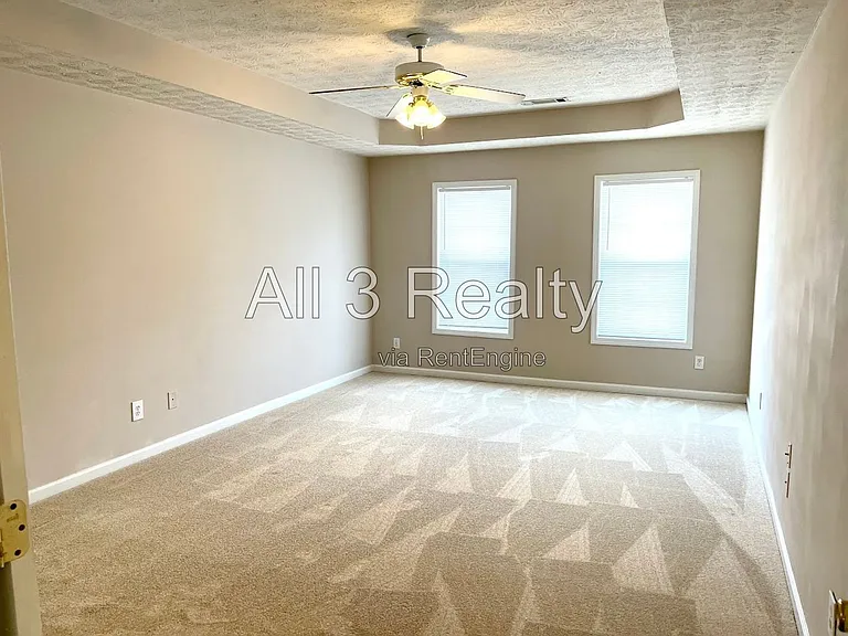 1908 Demilio Dr — Photo 23