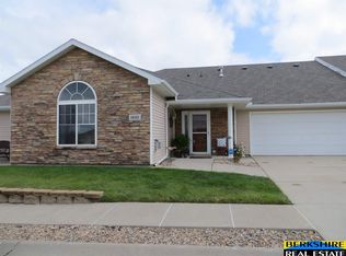 16101 Davidson Plz, Bennington, NE 68007