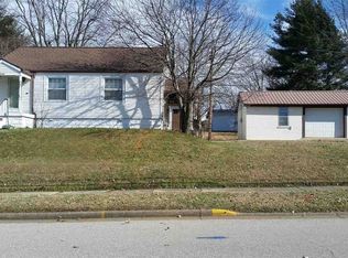 1013 N Jackson St, Huntingburg, IN 47542