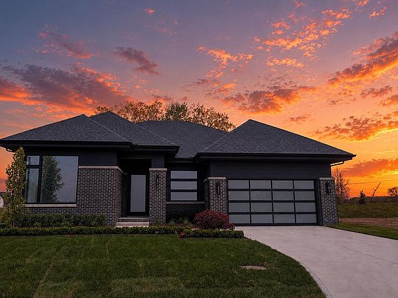 2nd image of 57078 Meadowridge Dr