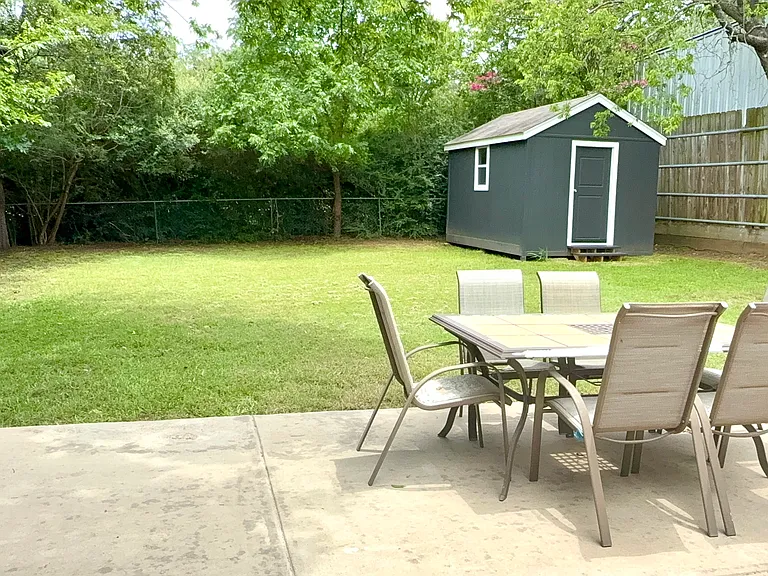 1220 Stuart Rd — Photo 18