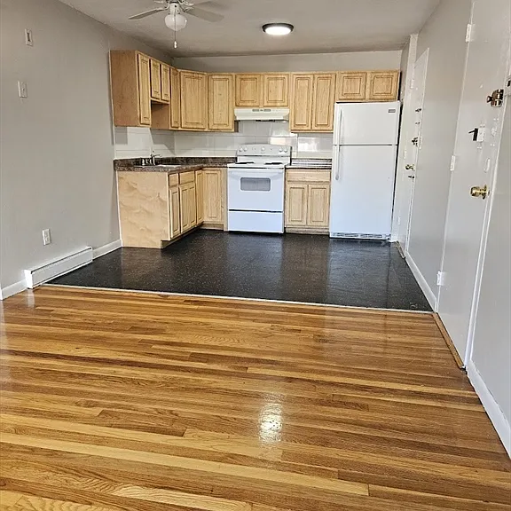 572 Cummins Hwy #12 — Photo 1