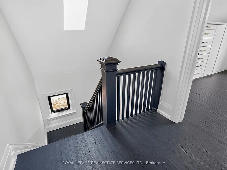 27 Saint Johns Rd — Photo 13